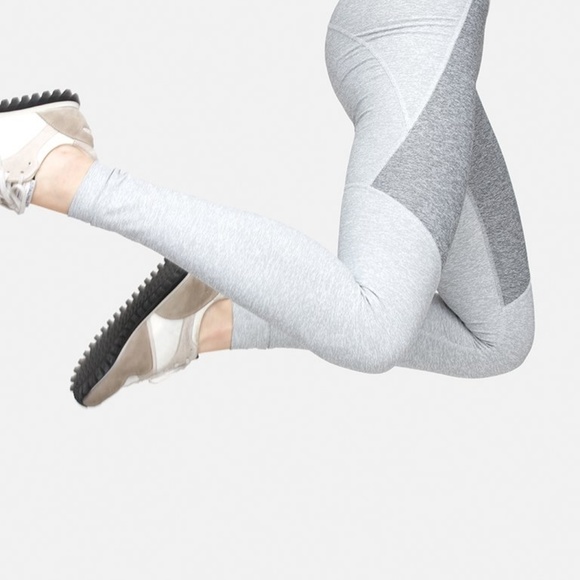 Outdoor Voices Gray Two-Tone Leggings Size Large - Picture 3 of 8